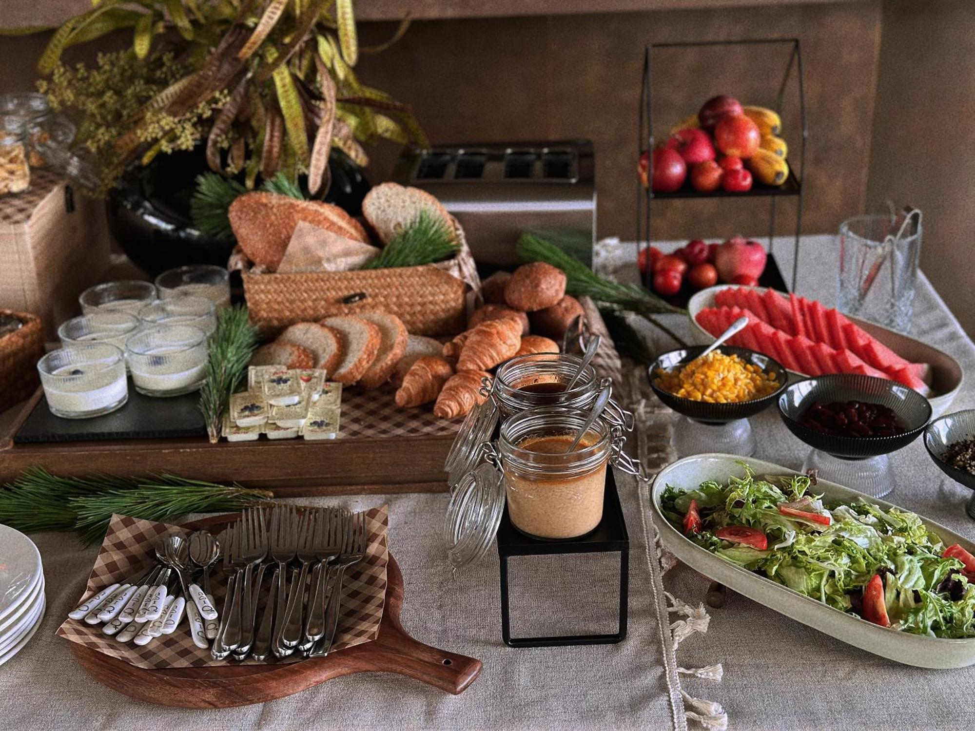 Wezo Hotel Kuanzhai Alley Chengdu-Breakfast Till 12Noon-Lv City Guide Recommended Hotel Buitenkant foto