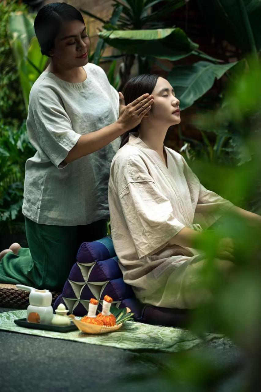 Wezo Hotel Kuanzhai Alley Chengdu-Breakfast Till 12Noon-Lv City Guide Recommended Hotel Buitenkant foto